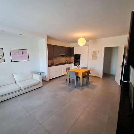 Caky'S House Apartment Desenzano del Garda Exterior photo