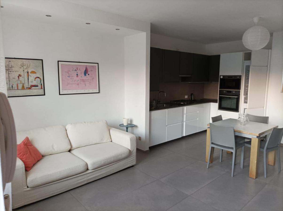 Caky'S House Apartment Desenzano del Garda Exterior photo