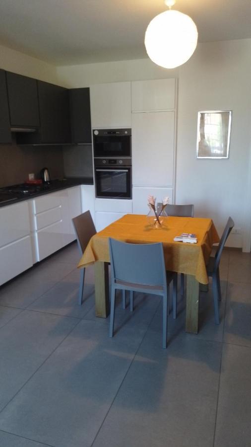 Caky'S House Apartment Desenzano del Garda Exterior photo